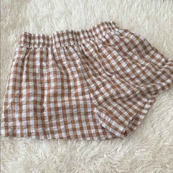 Brown Gingham Linen Two-Piece Set – Cami & Shorts - Picture 3 of 5